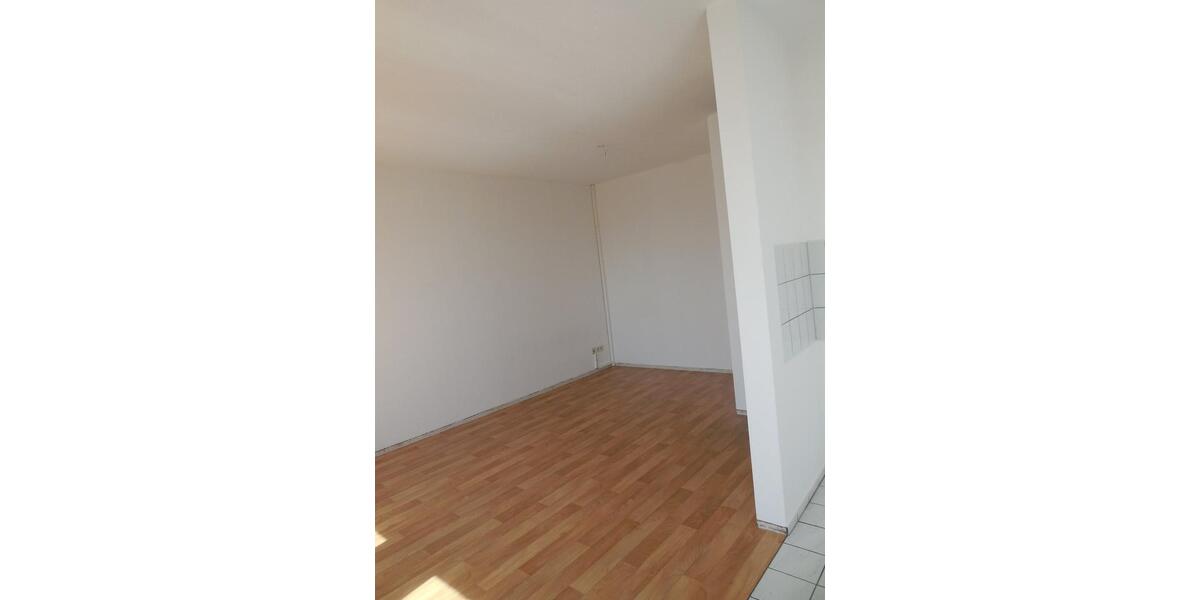 Dachgeschoßwohnung Freital - 1 Zimmer, 32 m&sup2;, 86.000&euro; | Angebot:26490827