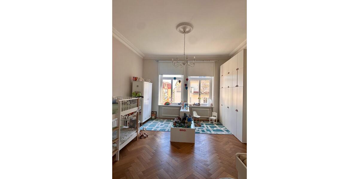Etagenwohnung Dresden Blasewitz - 5 Zimmer, 248 m&sup2;, 2.975&euro; | Angebot:26442334