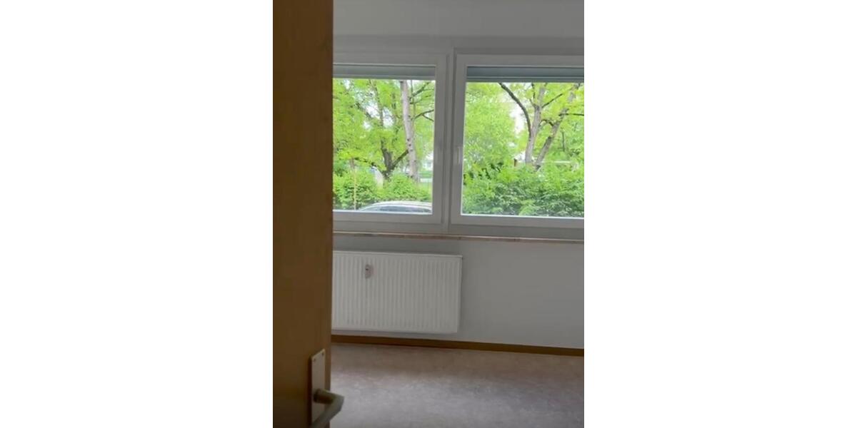 Etagenwohnung Dresden Prohlis - 3 Zimmer, 66 m&sup2;, 477&euro; | Angebot:26265626