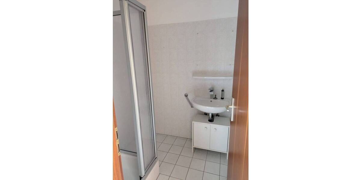 Etagenwohnung Pulsnitz Vollung - 2 Zimmer, 43 m&sup2;, 347&euro; | Angebot:26933601