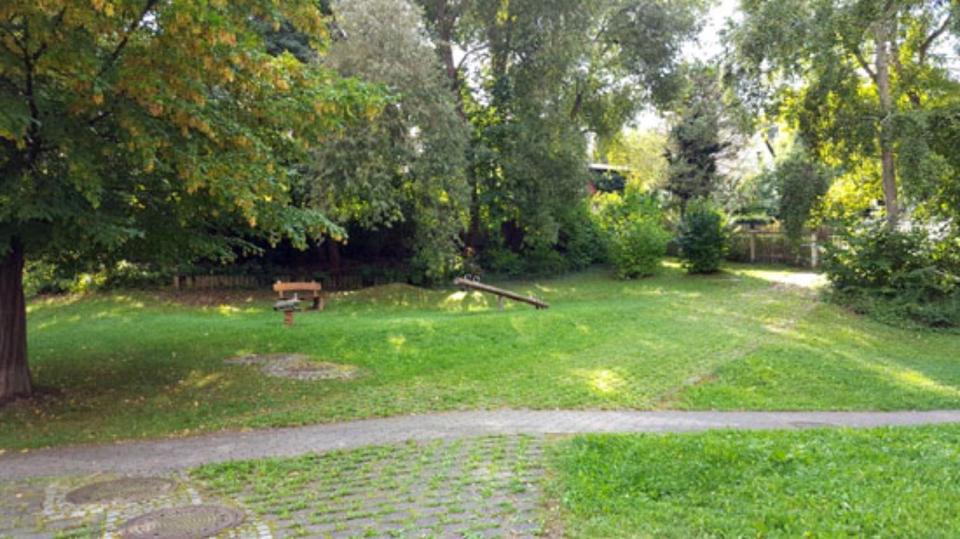 Erdgeschoßwohnung Dresden Prohlis - 3 Zimmer, 62 m&sup2;, 468&euro; | Angebot:25751122