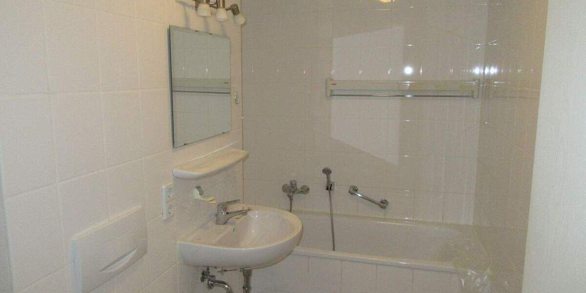 Etagenwohnung Dresden Mickten - 2 Zimmer, 59 m&sup2;, 139.000&euro; | Angebot:25836423