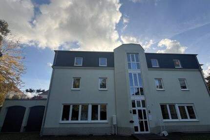 Tolle 2-Raum Dachgeschosswohnung mit Balkon in Strehlen !!! 2 zimmer