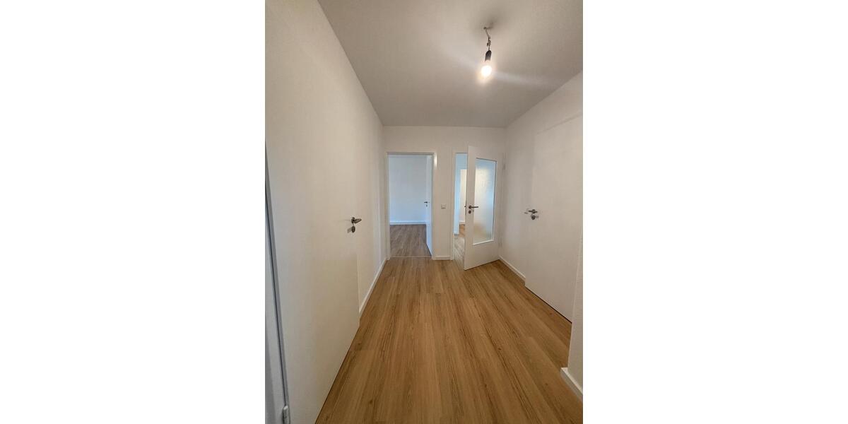 Etagenwohnung Pirna - 2.5 Zimmer, 60 m&sup2;, 580&euro; | Angebot:26459468