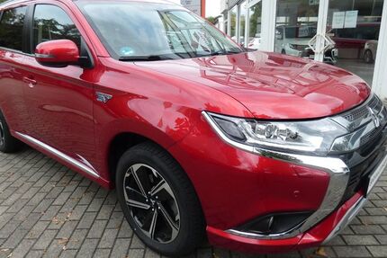 Mitsubishi Outlander 95.925 km 19.490 € Radebeul 01445