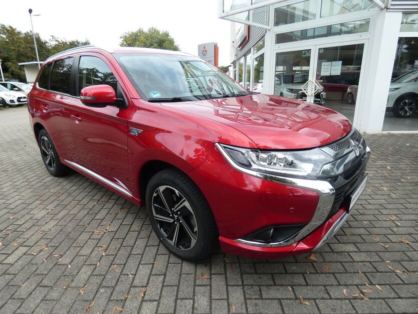 Mitsubishi Outlander 95.925 km 19.490 € Radebeul 01445