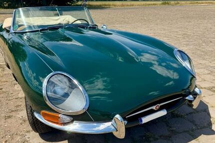 Jaguar E-Type 65.000 km 159.000 &euro; Dresden 01257