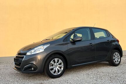 Peugeot 208 81.700 km 7.700 &euro; Dresden 01109