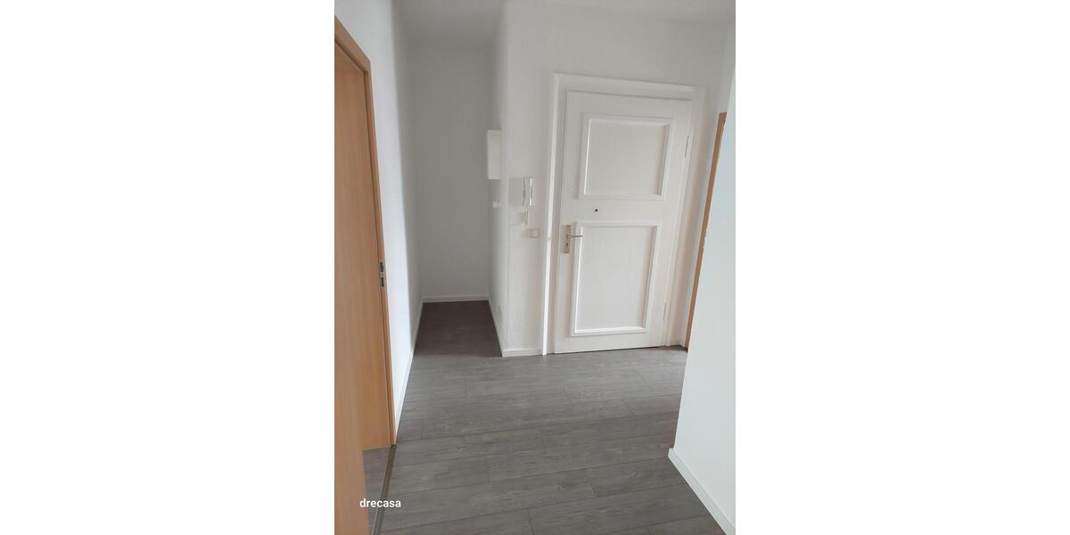 Etagenwohnung Dresden Cotta - 3 Zimmer, 70 m&sup2;, 610&euro; | Angebot:26351160
