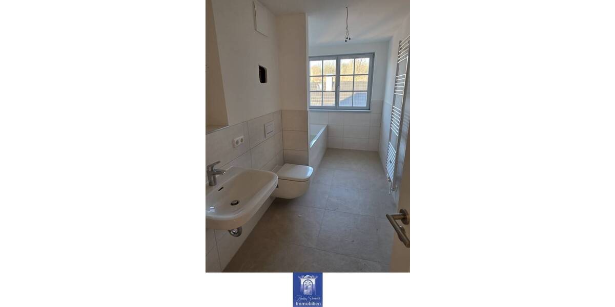 Etagenwohnung Pirna - 4 Zimmer, 129 m&sup2;, 1.488&euro; | Angebot:26515687