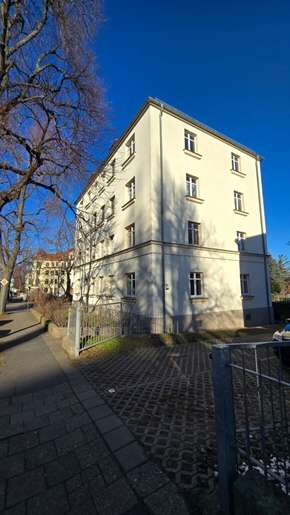 Etagenwohnung Dresden Cotta - 2 Zimmer, 61 m&sup2;, 620&euro; | Angebot:25544581
