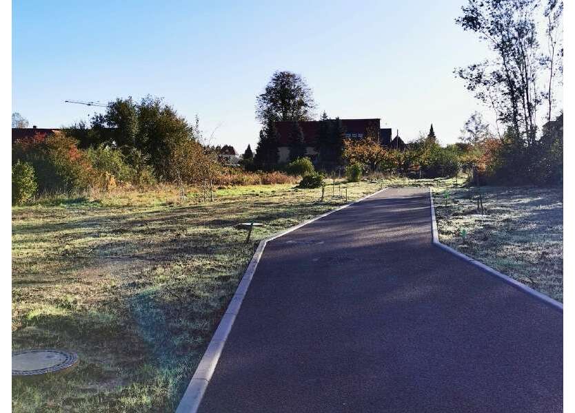 Grundstück zu verkaufen in Struppen 148.500 € 546 m²