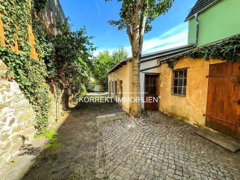Haus zum Kaufen in Pulsnitz 179.000 € 220 m²