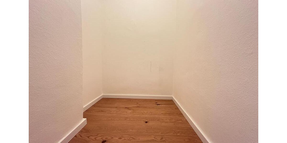 Etagenwohnung Dresden Cotta - 3 Zimmer, 74 m&sup2;, 819&euro; | Angebot:26416329