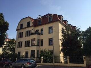 Charmante 2 Zimmer Wohnung mit Balkon in Dresden Cotta 2 zimmer