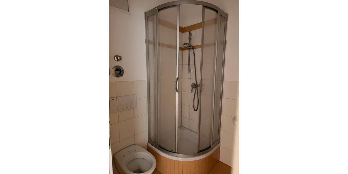 Etagenwohnung Dresden Neustadt - 2 Zimmer, 45 m&sup2;, 371&euro; | Angebot:26548828
