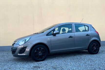 Opel Corsa 63.300 km 5.400 &euro; Dresden 01109