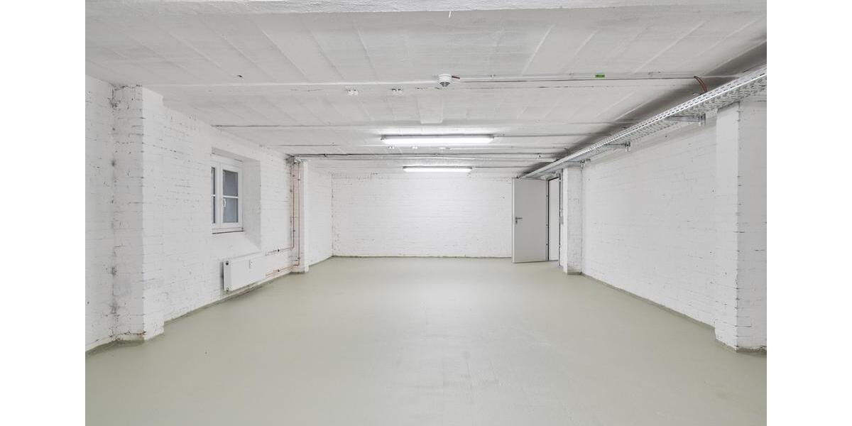 Gewerbeobjekt Dresden Klotzsche - 9&euro; | Angebot:25649186