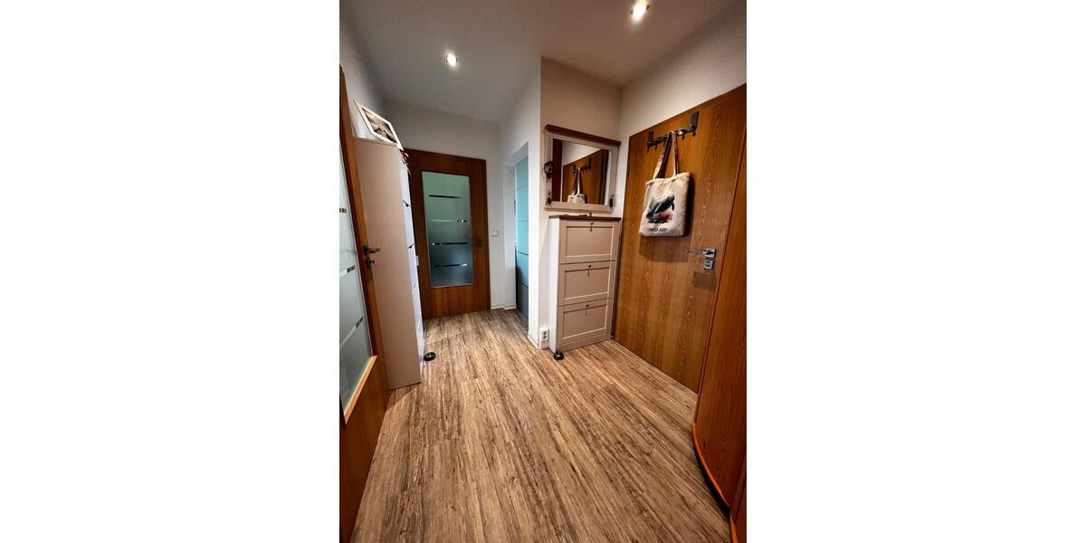 Etagenwohnung Dresden Cotta - 3 Zimmer, 63 m&sup2;, 190.000&euro; | Angebot:25820943