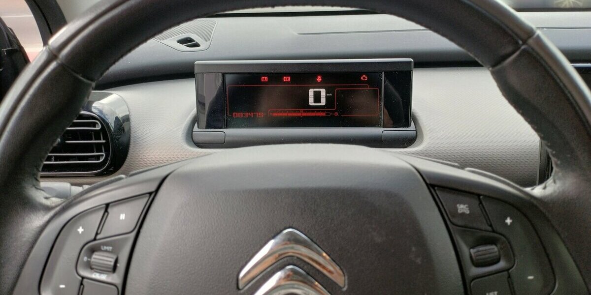 Citroen C4 Cactus Feel 84.000 km 10.995 &euro; Meißen 01662