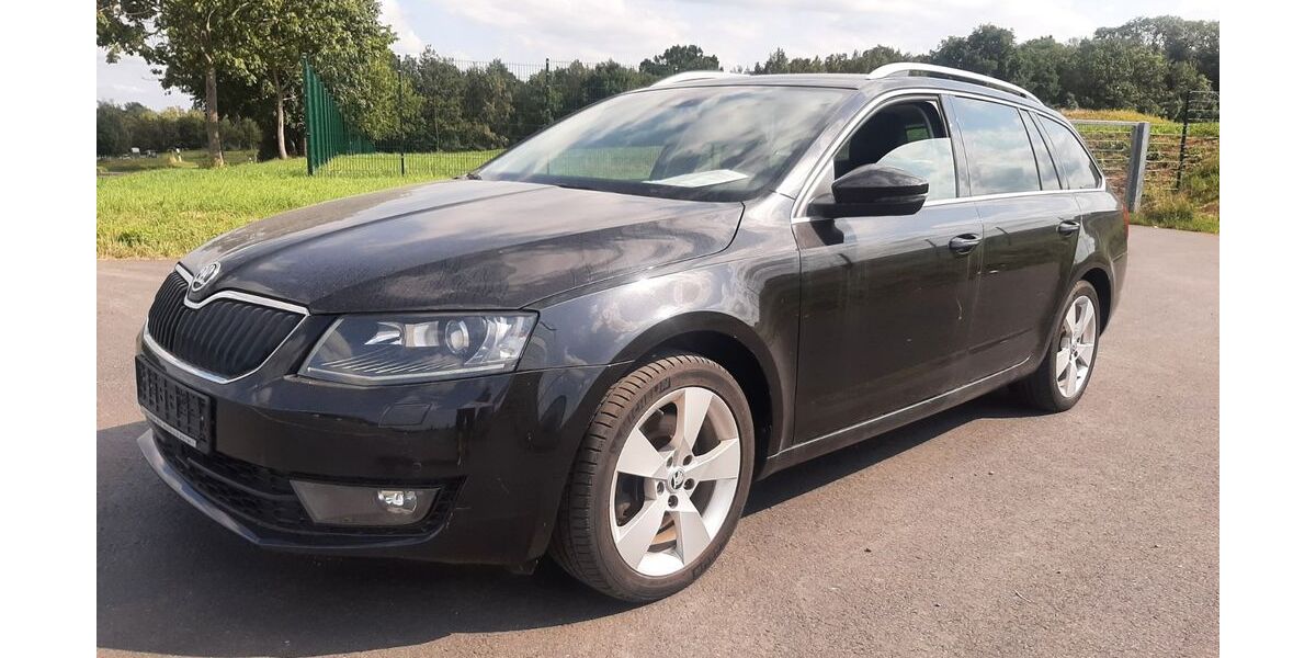 Skoda Octavia 144.000 km 11.990 &euro; Dresden 01259