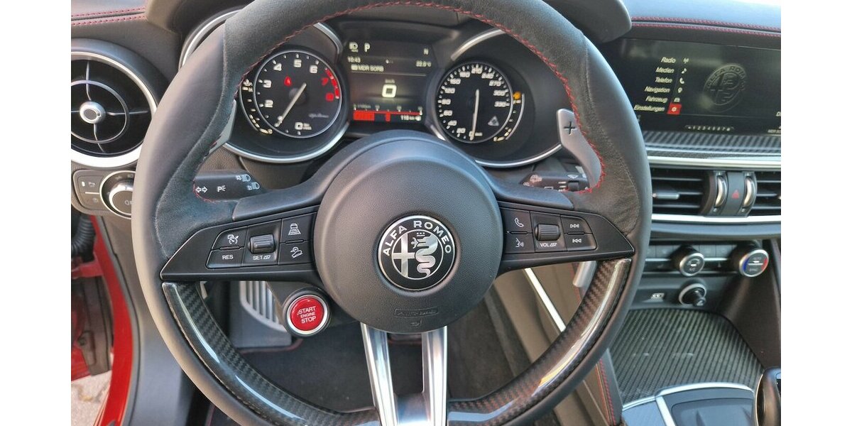 Alfa Romeo Stelvio Quadrifoglio Q4 63.569 km 46.800 &euro; Wilsdruff 01723