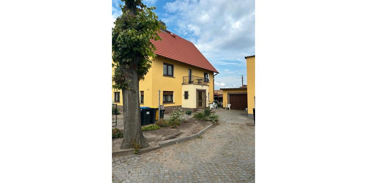 Einfamilienhaus Weinböhla - 6 Zimmer, 170 m&sup2;, 300.000&euro; | Angebot:26234016