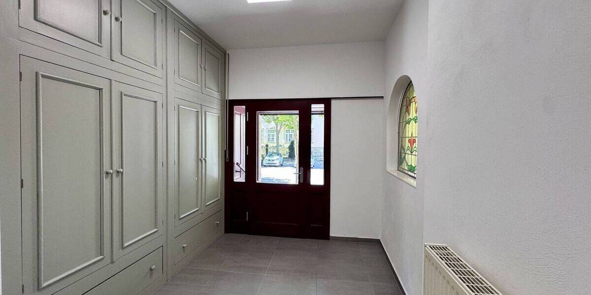 Gewerbeobjekt Dresden Striesen-Süd - 6 Zimmer, 220 m&sup2;, 2.750&euro; | Angebot:26585409