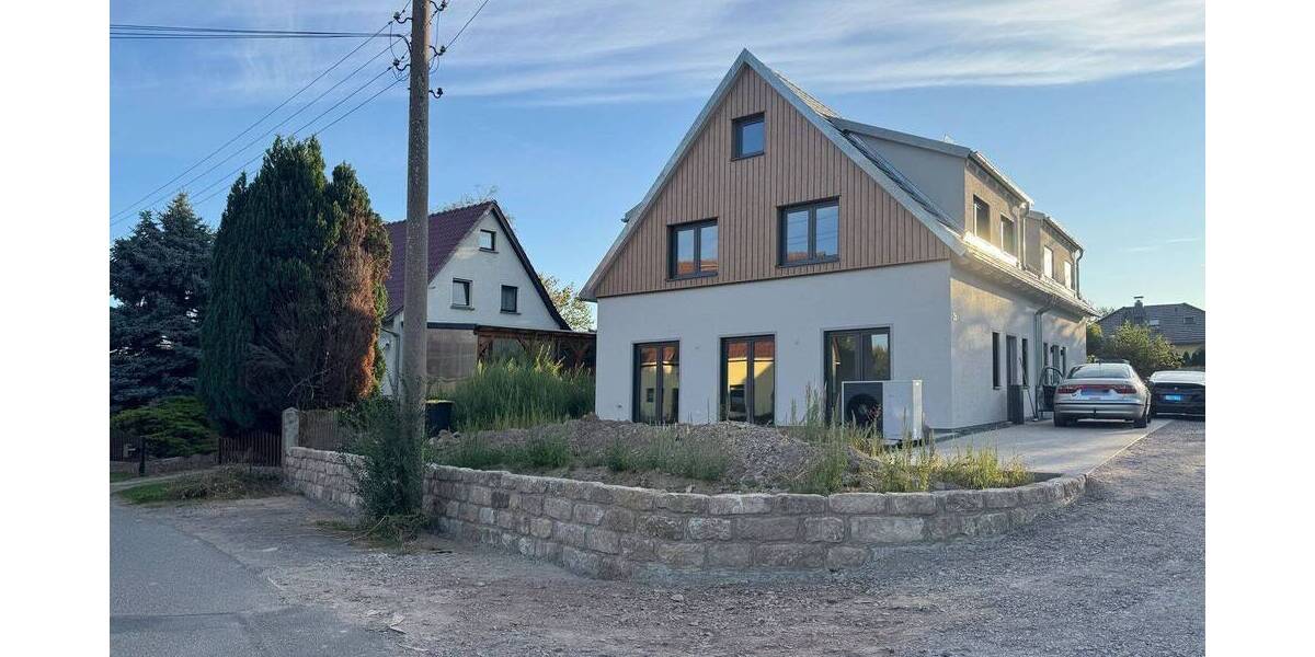 Doppelhaushälfte Klipphausen Hühndorf - 4 Zimmer, 132 m&sup2;, 1.950&euro; | Angebot:26513810