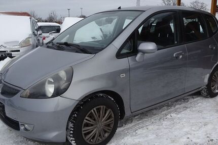 Honda Jazz 227.400 km 1.300 &euro; Dresden 01219