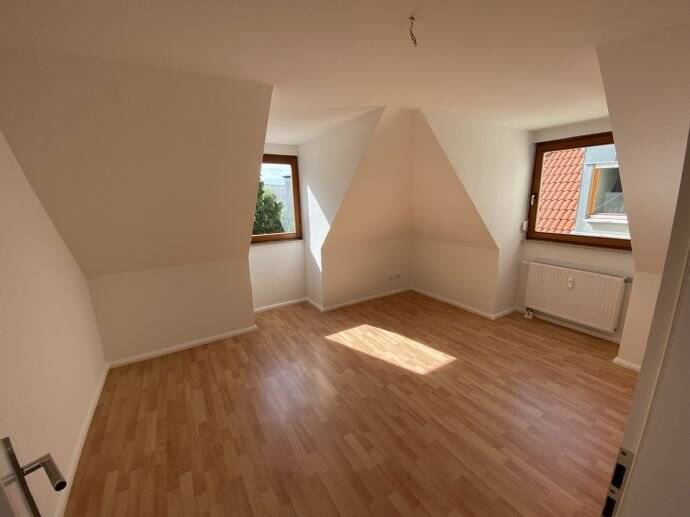 Etagenwohnung Dresden Gruna - 3 Zimmer, 62 m&sup2;, 179.000&euro; | Angebot:26595085