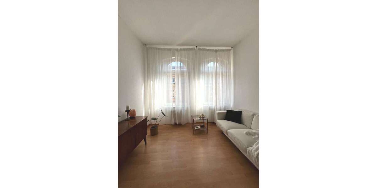 Etagenwohnung Dresden Neustadt - 2 Zimmer, 68 m&sup2;, 1.090&euro; | Angebot:26956465