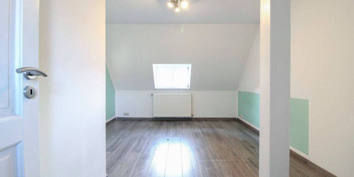 Einfamilienhaus Dresden Pieschen-Nord/Trachenberge - 7 Zimmer, 379.000&euro; | Angebot:26500479