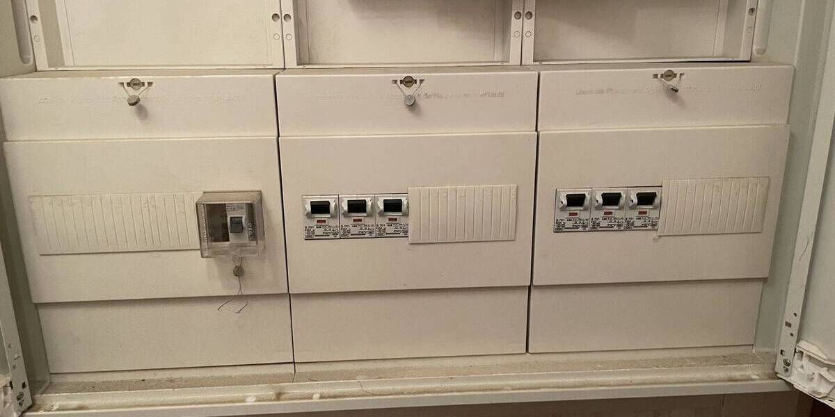 Mehrfamilienhaus, Wohnhaus Radeburg - 7 Zimmer, 171 m&sup2;, 498.000&euro; | Angebot:26030020
