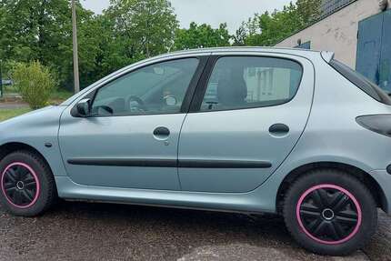 Peugeot 206 150.000 km 300 &euro; Dresden 01259