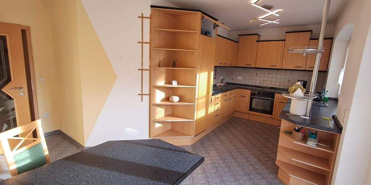 Mehrfamilienhaus, Wohnhaus Klipphausen Miltitz - 8 Zimmer, 284 m&sup2;, 690.000&euro; | Angebot:25800615