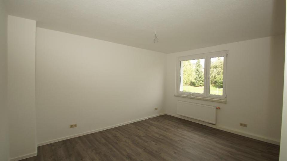 Etagenwohnung Dippoldiswalde - 3 Zimmer, 63 m&sup2;, 451&euro; | Angebot:25103366