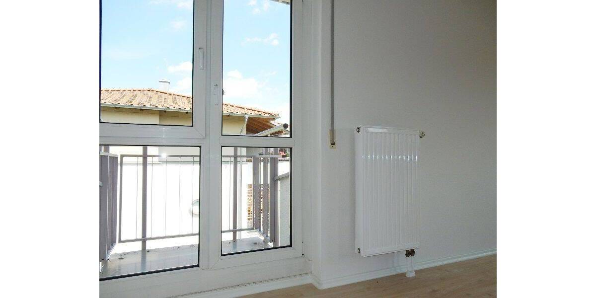Etagenwohnung Dresden Leubnitz-Neuostra - 2 Zimmer, 57 m&sup2;, 472&euro; | Angebot:26916701