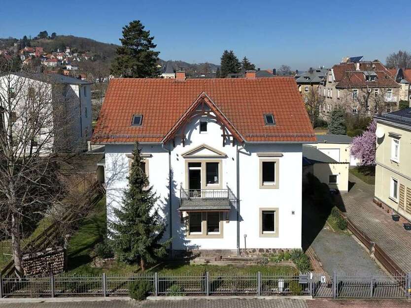 Haus zum Kaufen in Dresden Cossebaude 735.000 € 180 m²