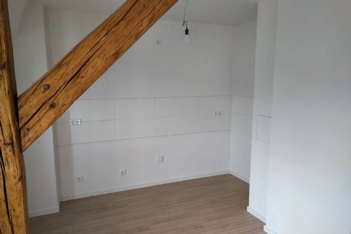 Etagenwohnung Dresden Leipziger Vorstadt - 4 Zimmer, 90 m&sup2;, 1.150&euro; | Angebot:26378816