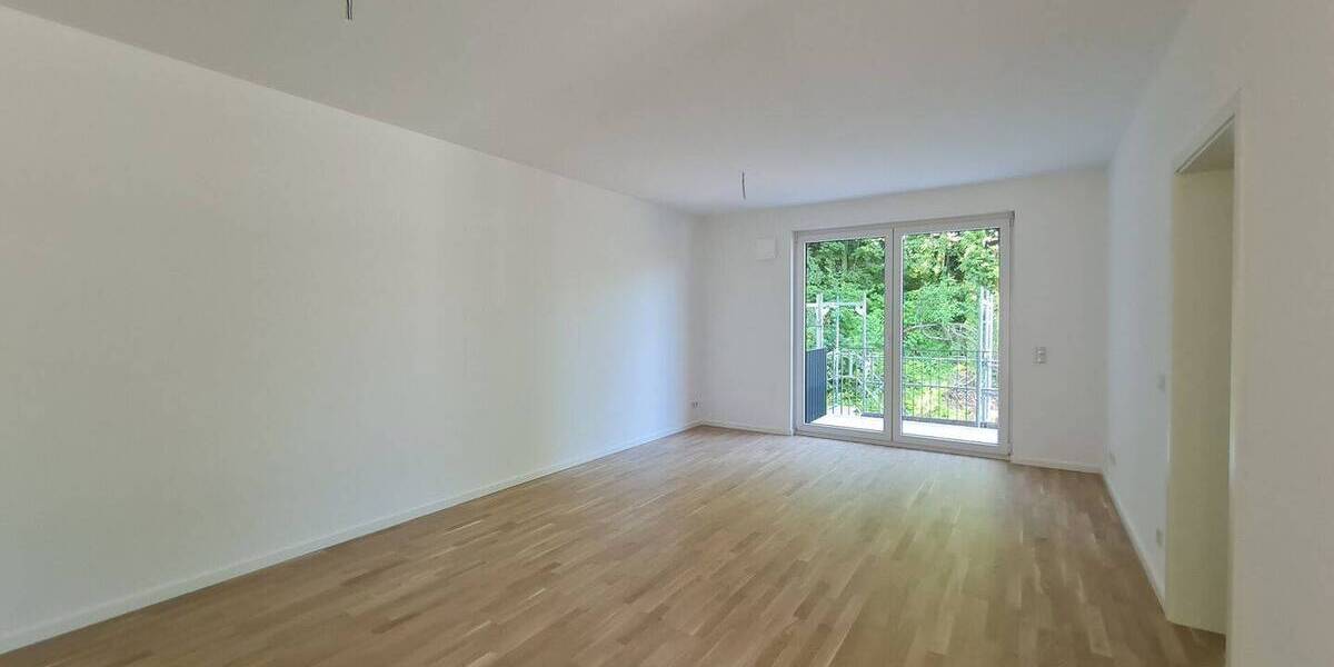 Etagenwohnung Freital - 2 Zimmer, 67 m&sup2;, 807&euro; | Angebot:26880498