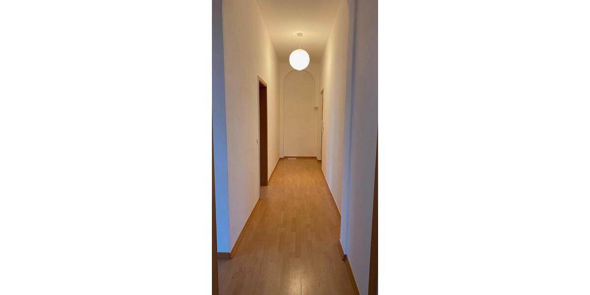 Etagenwohnung Dresden Plauen - 2 Zimmer, 70 m&sup2;, 550&euro; | Angebot:26646283