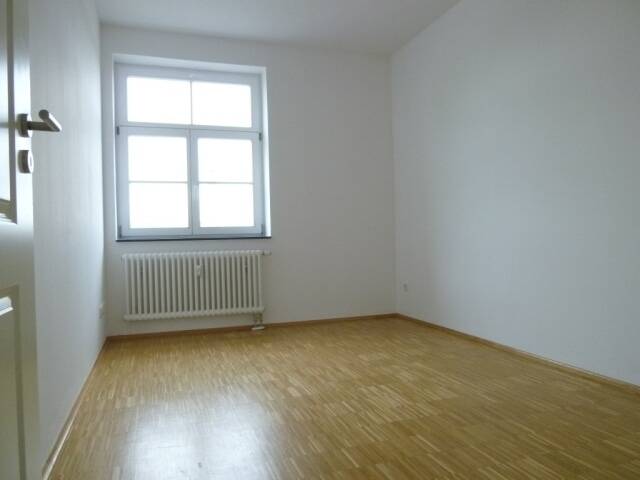 Zimmer Dresden Pieschen-Nord/Trachenberge - 3 Zimmer, 66 m&sup2;, 749&euro; | Angebot:26568992