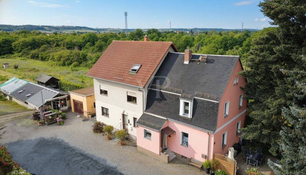 Einfamilienhaus Radebeul - 7 Zimmer, 216 m&sup2;, 749.000&euro; | Angebot:26879130