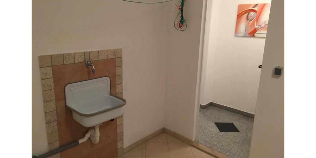 2 Zimmer-DG-Wohnung mit Panoramablick, Vermietung ab April 2026 2 zimmer