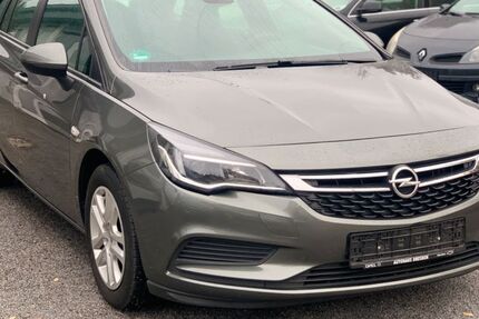 Opel Astra 78.000 km 7.990 € DRESDEN 01259