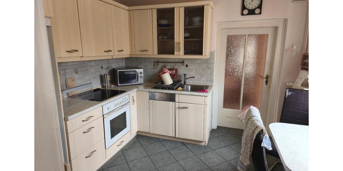 Doppelhaushälfte Ebersbach - 7 Zimmer, 115 m&sup2;, 150.000&euro; | Angebot:27442889