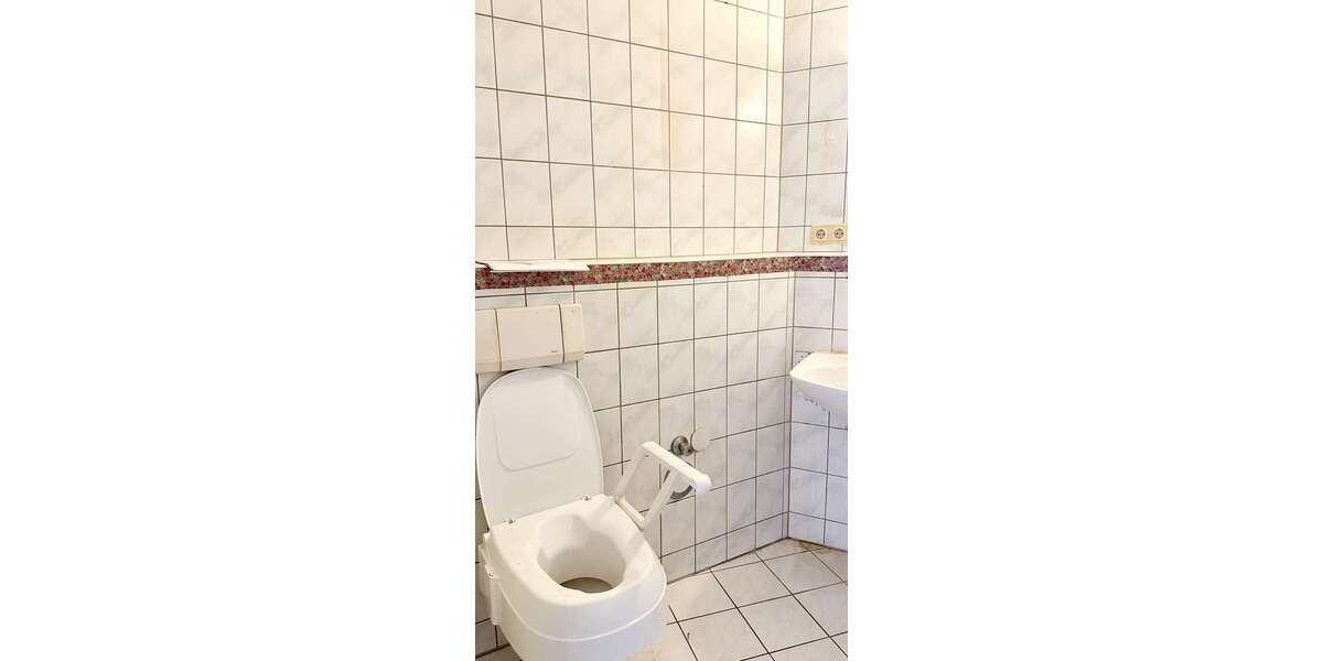 Deine Chance: Renovierungsbedürftige 2-Raum-Wohnung in Dresden-Weißig zu verkaufen! - Etagenwohnung Dresden Schönfeld-Weißig | Angebot:25416211