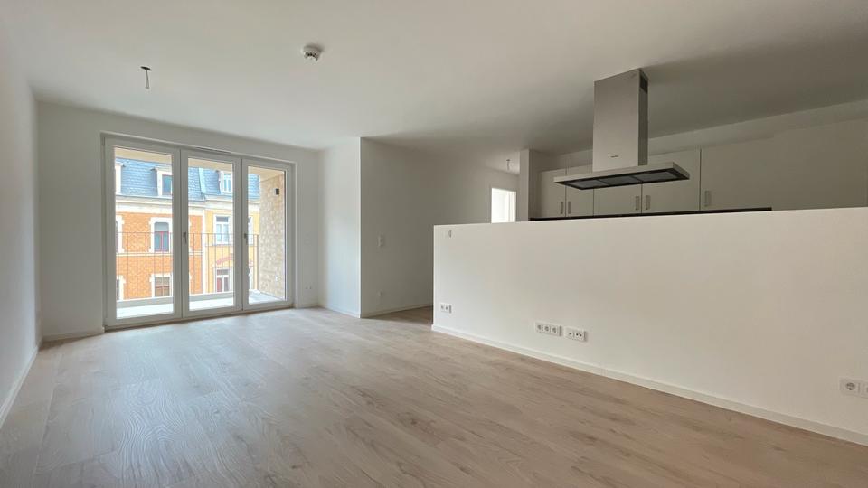 Etagenwohnung Dresden Neustadt - 3 Zimmer, 74 m&sup2;, 1.144&euro; | Angebot:24801280