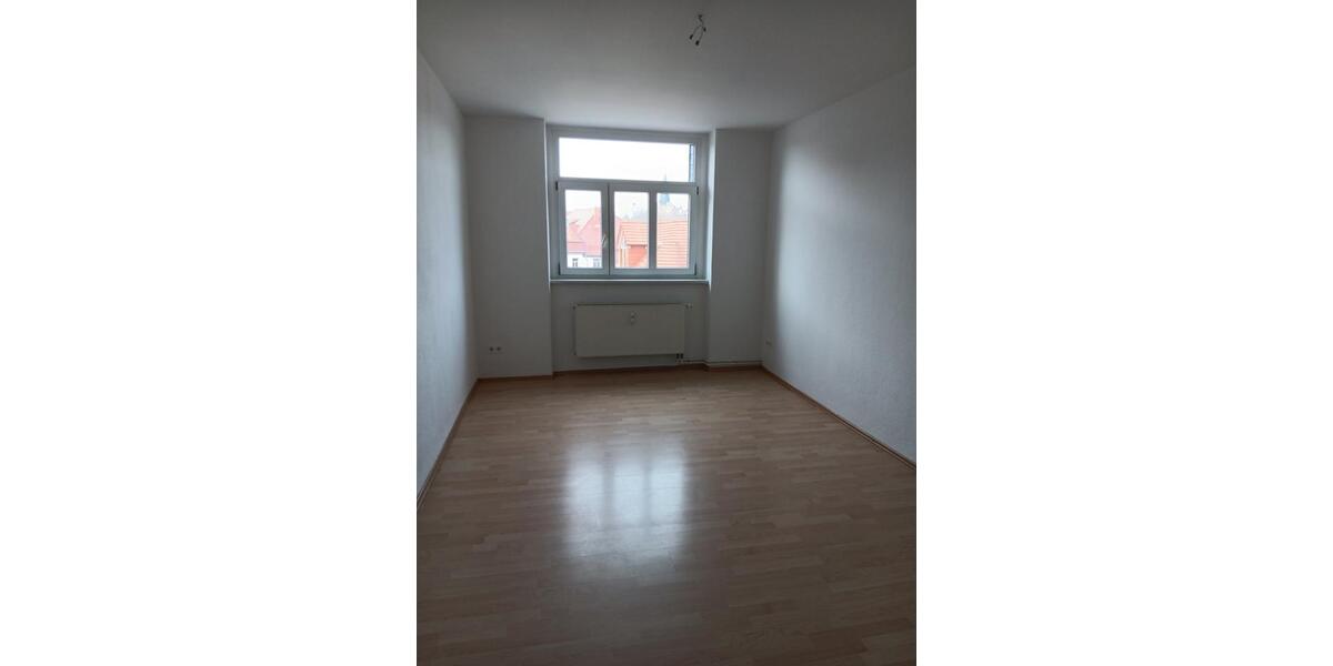 Etagenwohnung Freital - 4 Zimmer, 114 m&sup2;, 860&euro; | Angebot:25148230